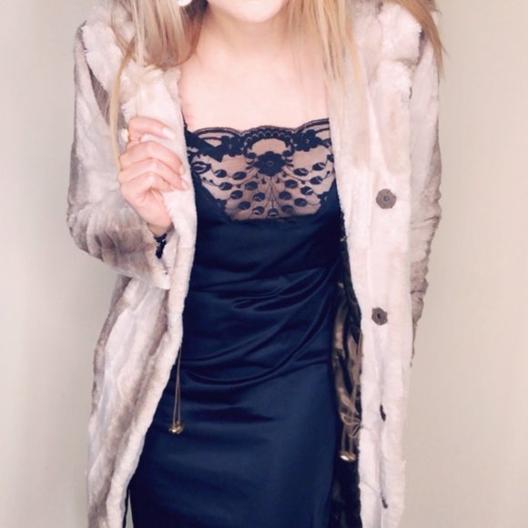 VINTAGE BLACK SLIP DRESS - Picture 3 of 3